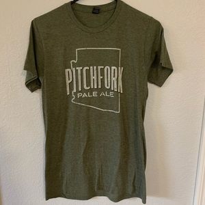 Four Peaks Pitchfork logo tee